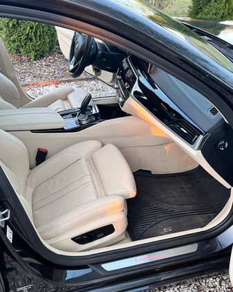 BMW Seria 5 cena 130995 przebieg: 142020, rok produkcji 2018 z Warszawa małe 379